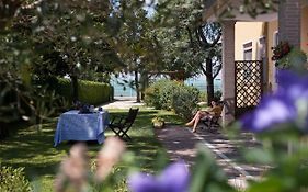 Appartamenti Giardino al Mare Fratter Ladimiro